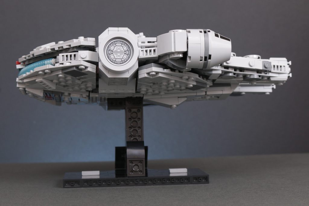LEGO Star Wars 75375 Millennium Falcon review 4 1024x683