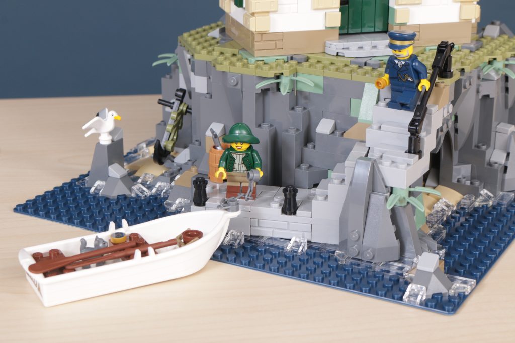 LEGO Ideas 21335 Motorised Lighthouse review 14 1024x683