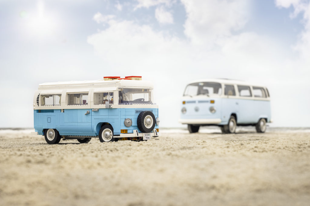 LEGO for Adults 10279 Volkswagen T2 Camper Van real life van 5