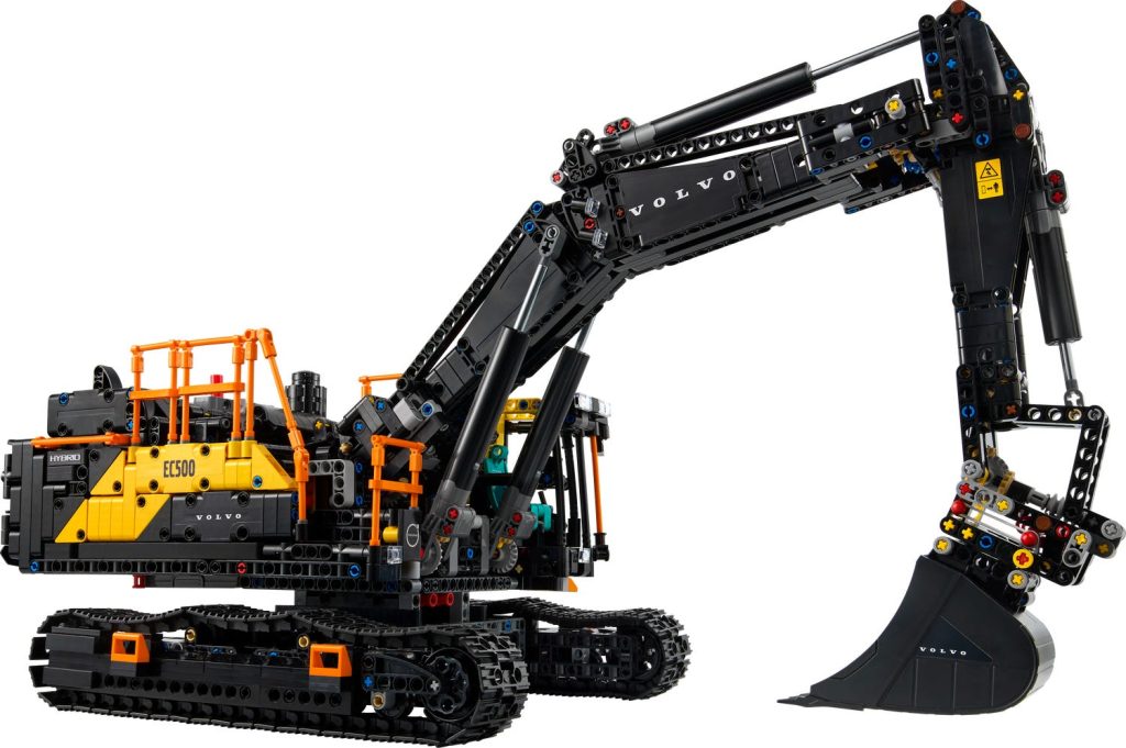 LEGO Technic 42215 Volvo EC500 Hybrid Excavator  1024x681