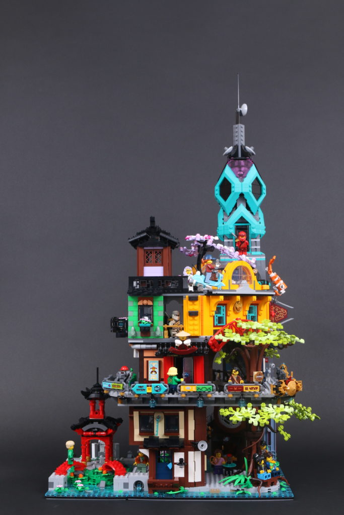 LEGO NINJAGO 71741 NINJAGO City Gardens review 7