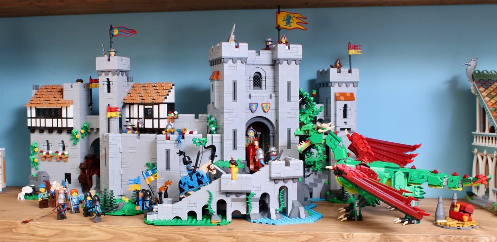 LEGO Creator 3 in 1 31161 Medieval Dragon 10305 Lion Knights Castle comparison 1 1024x500