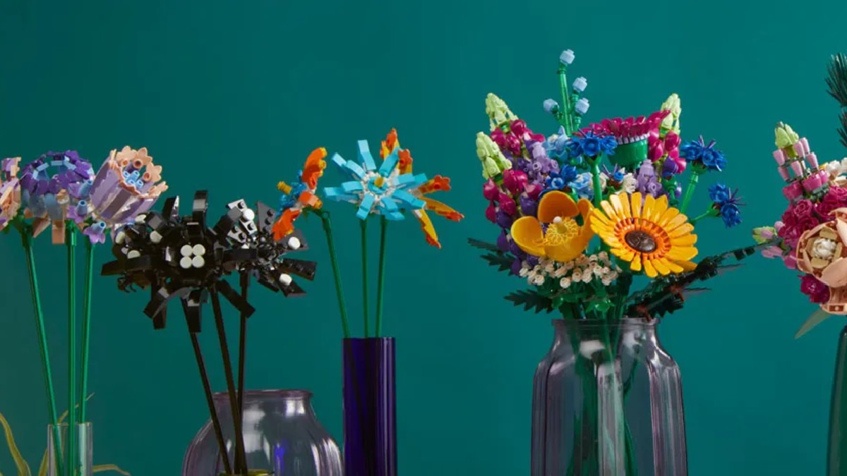 LEGO Pick a Brick flowers launch to accompany Botanical Collection