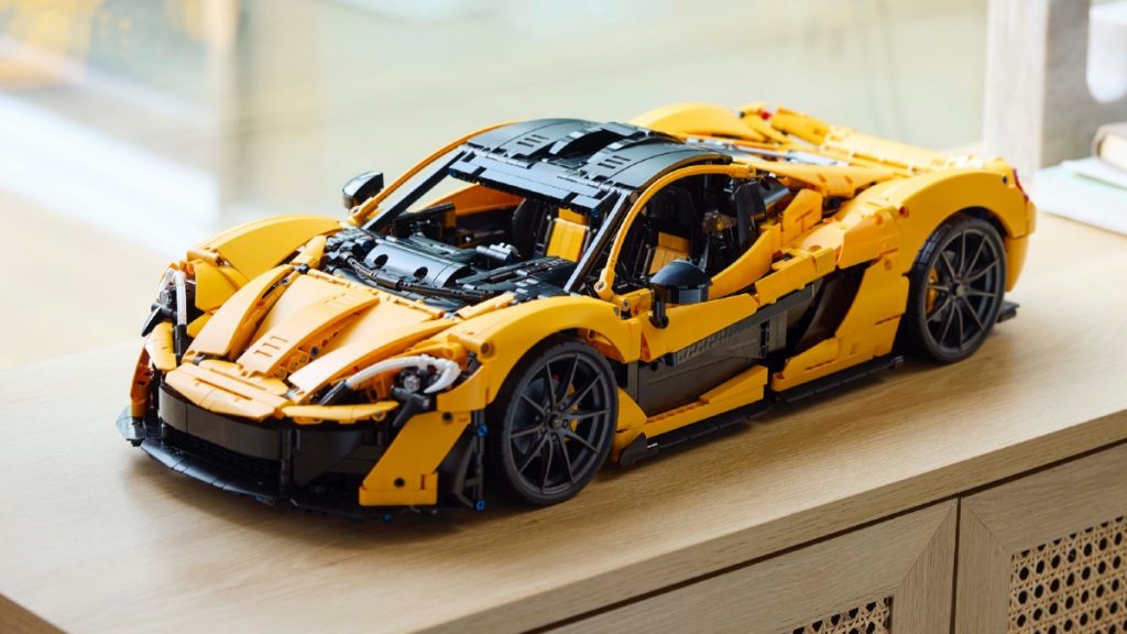 LEGO Technic 42172 McLaren P1 featured 1 1 1024x576