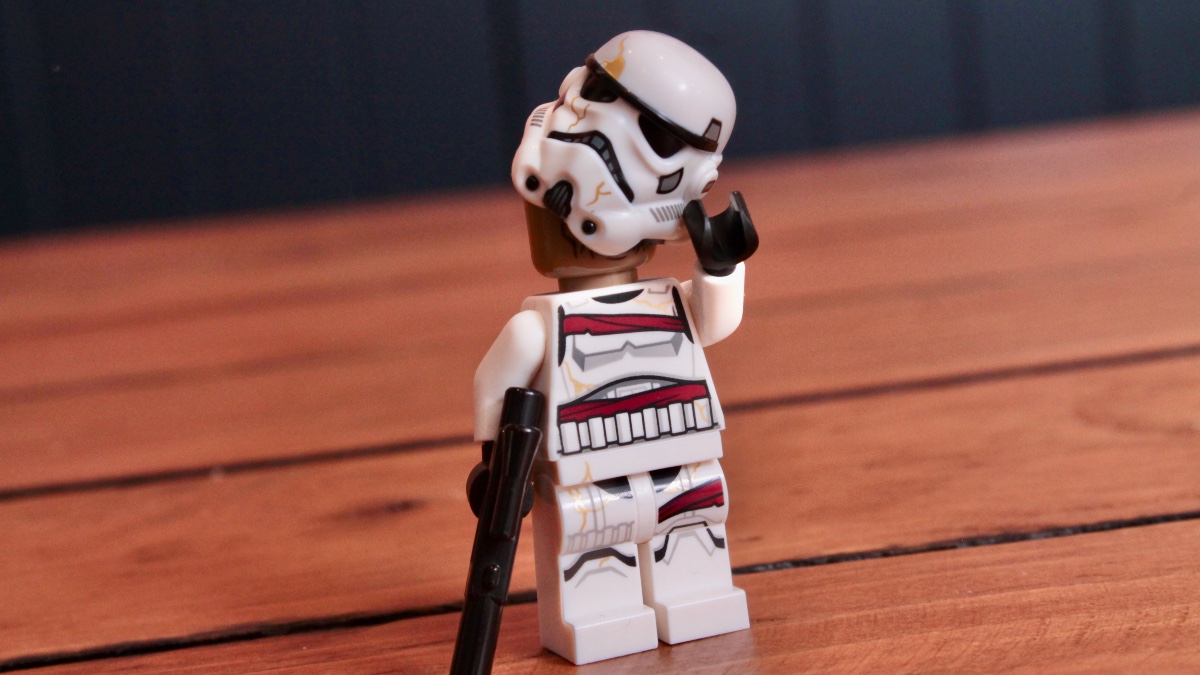 The Night Trooper’s head is LEGO Star Wars creativity at its best