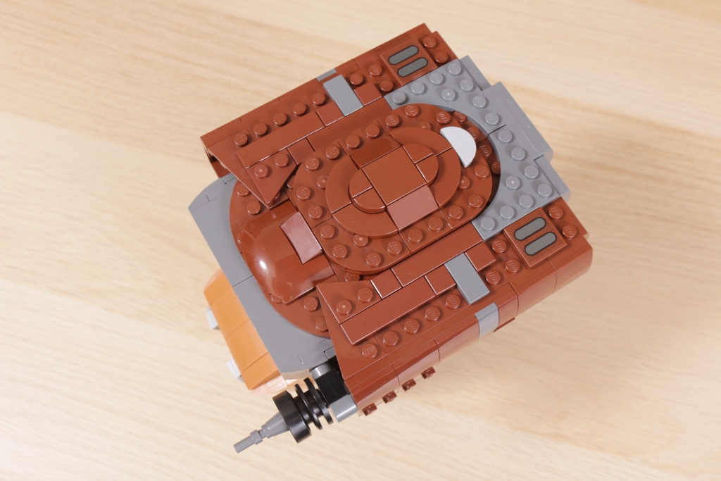 LEGO Star Wars 75351 Princess Leia Boushh Helmet review 14 1024x683