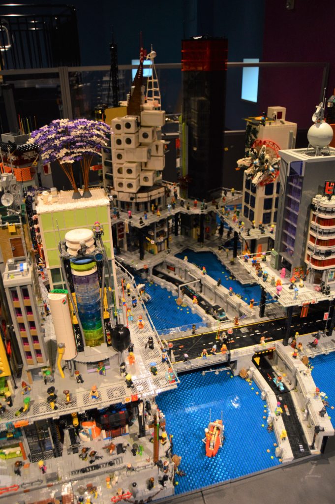 lego cyberpunk city 2