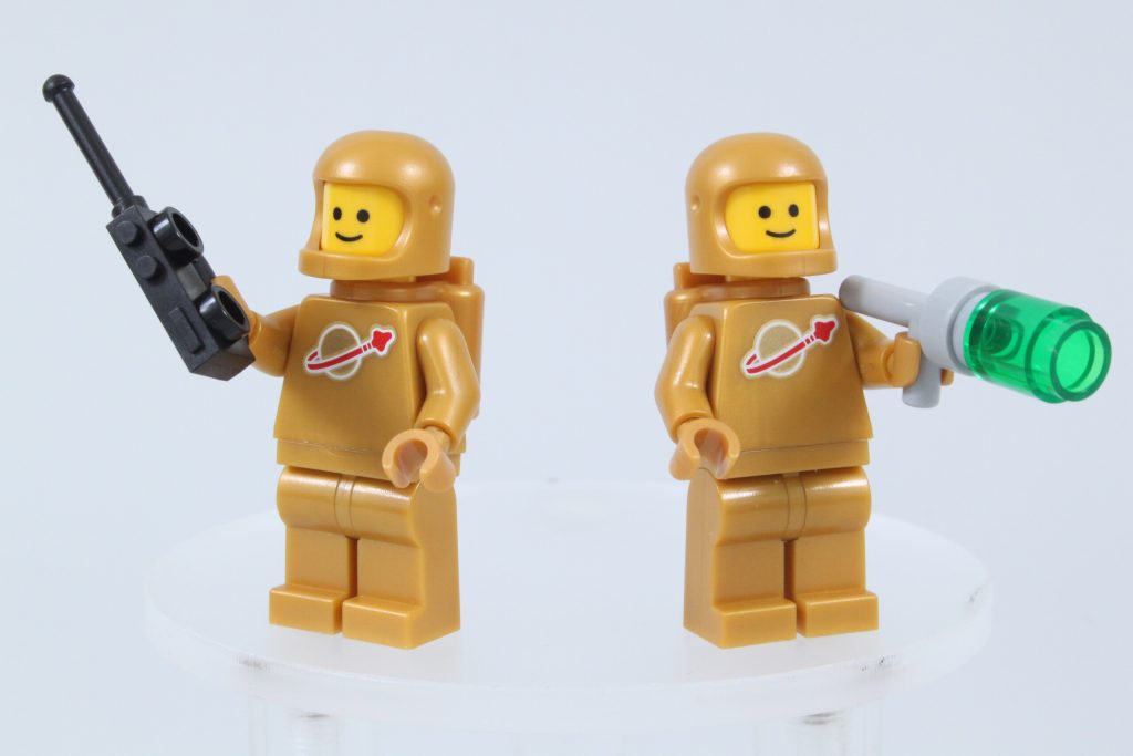 LEGO Ideas 21358 minifigure vending machine review 45 1024x683