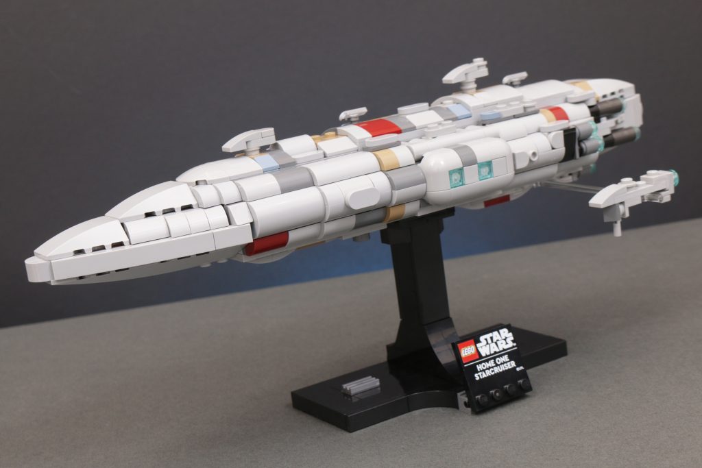 LEGO Star Wars 75405 Home One Starcruiser review 8 1024x683