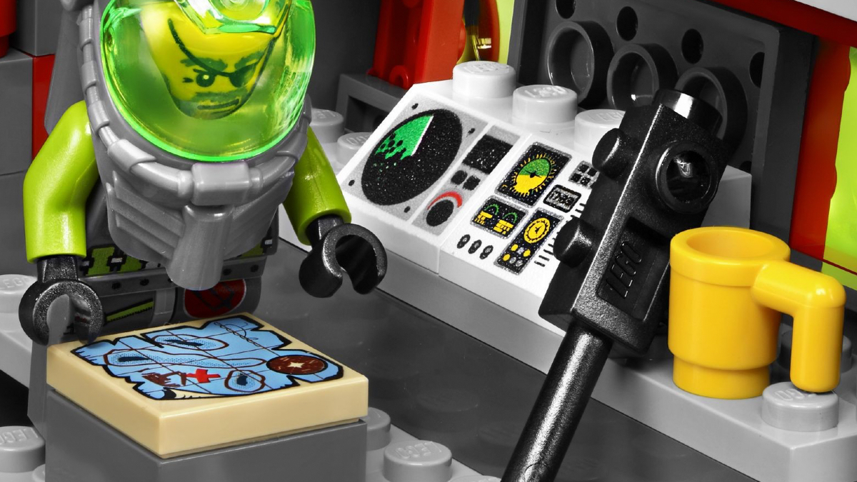 The LEGO Group needs way better printed elements from now on
