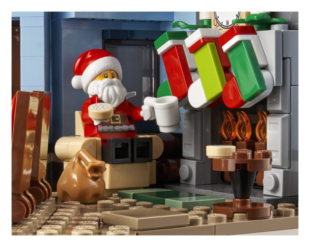 LEGO for Adults 10293 Santas Visit 8 1024x815