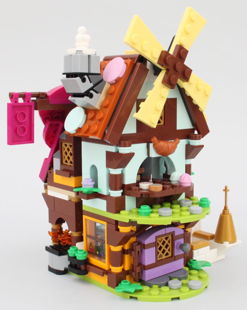 LEGO 40657 Dream Village Dreamzzz review 44 816x1024