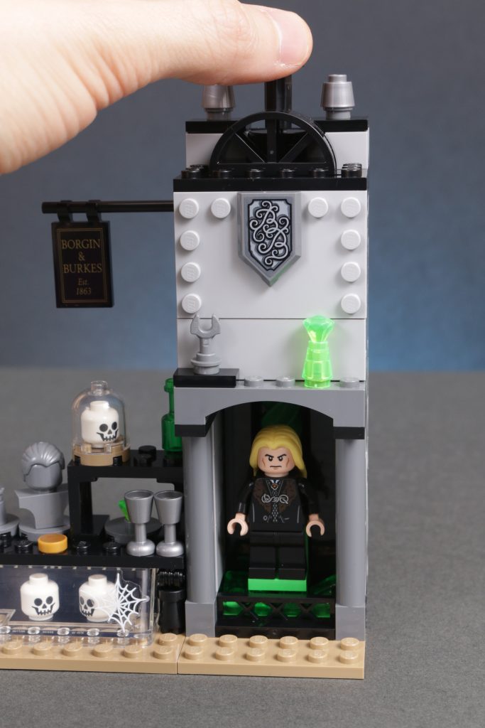 LEGO Harry Potter 40695 Borgin and Burkes Floo Network review 9 683x1024