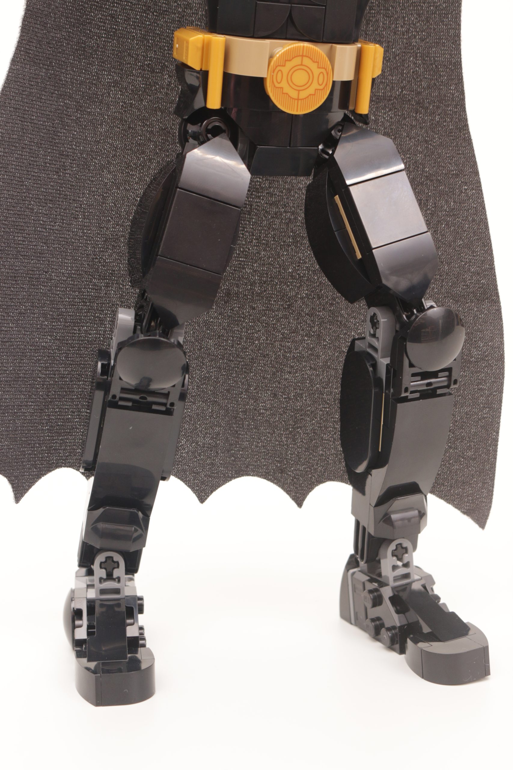 LEGO Batman 76259 Batman Construction Figure review 4 scaled