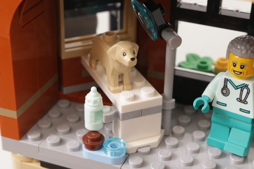 LEGO City 60380 Downtown review 31 1024x683