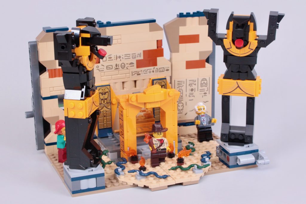 LEGO Indiana Jones 77013 Escape from the Lost Tomb Johnny Thunder Adventurers 3 1024x683