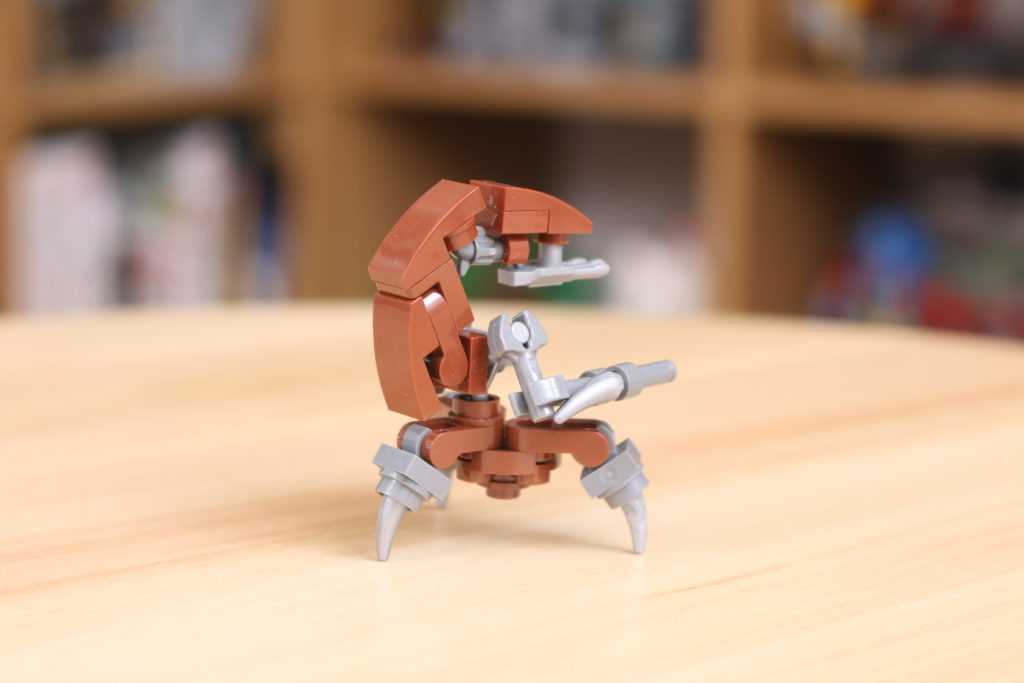 Custom LEGO Star Wars Droideka build 4