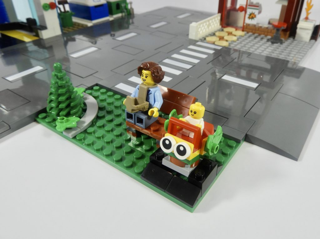 LEGO CITY 60292 Town Center review 8