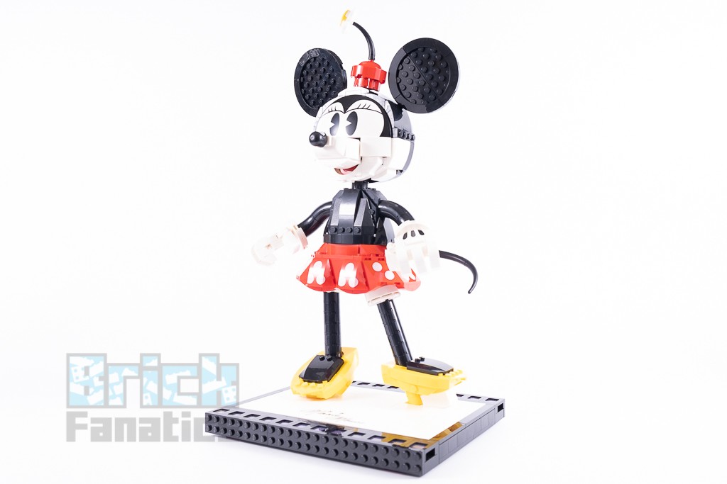 LEGO Disney 43179 Mickey Mouse and Minnie Mouse Buildable Characters 34 1
