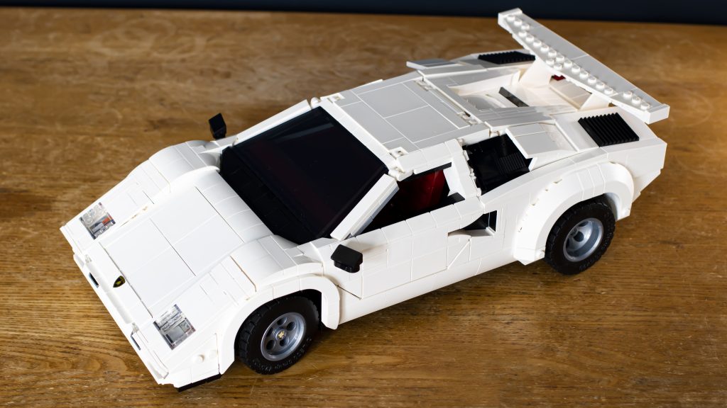 LEGO Icons 10337 Lamborghini Countach 5000 Quattrovalvole 15 1 1024x576