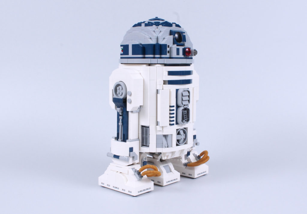 LEGO Star Wars 75308 R2 D2 review 4