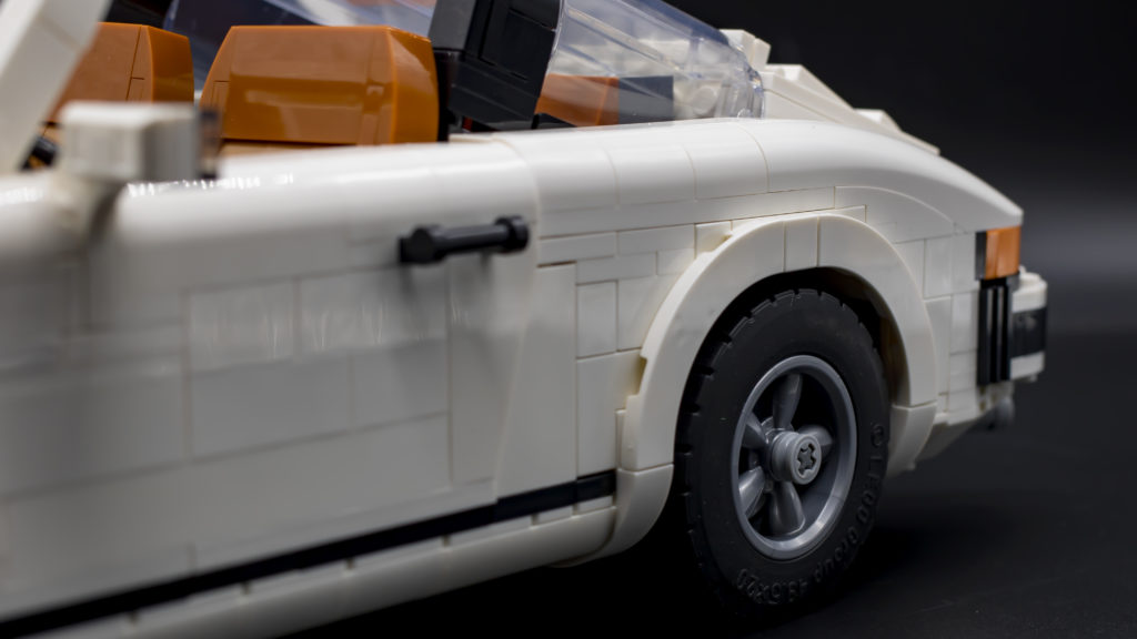 LEGO Creator 10295 Porsche 911 34