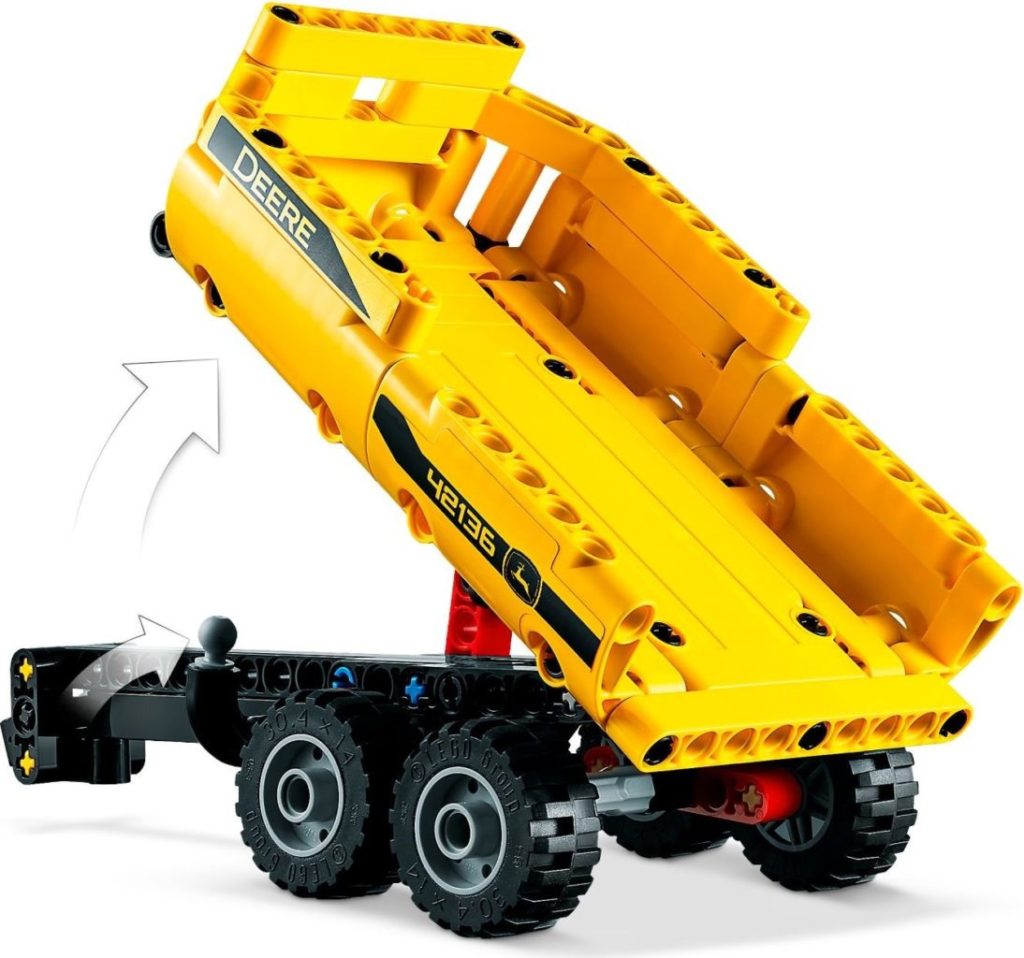 LEGO Technic 42136 John Deere 9620R 4WD Tractor 7 1024x958