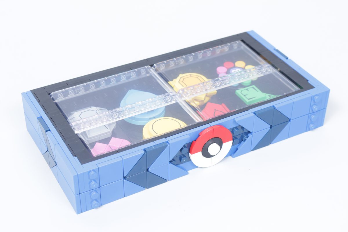 LEGO Pokemon 40892 Kanto Region Badge Collection review 1 1200x800