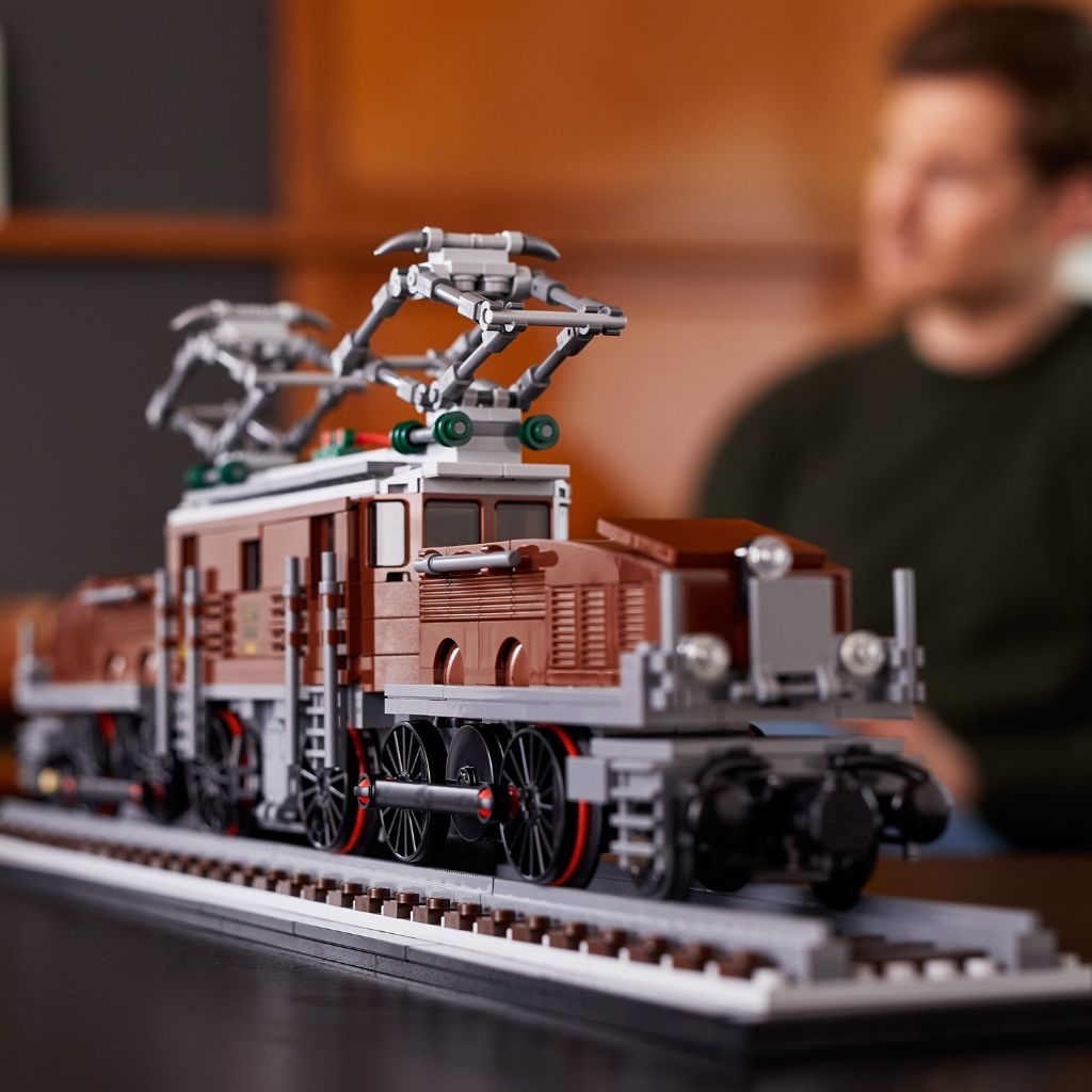 LEGO 10277 Crocodile Locomotive 22 1024x1024