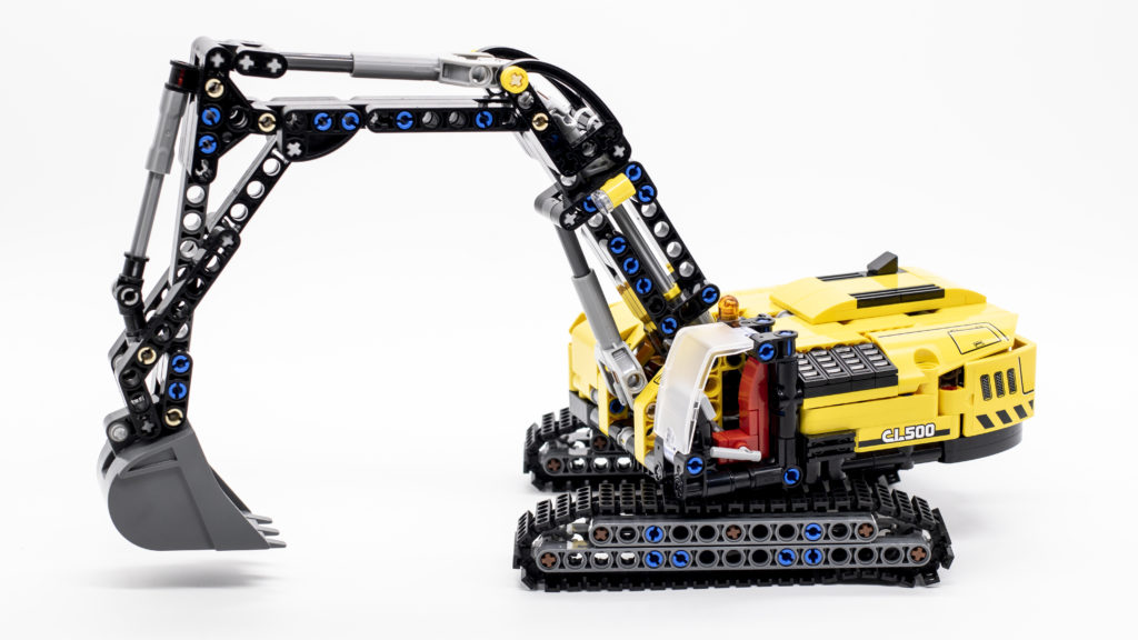 LEGO Technic 42121 Heavy Duty Excavator 17