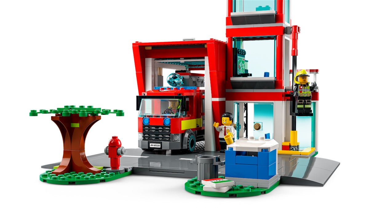 38% off LEGO City 60320 Fire Station at The Entertainer