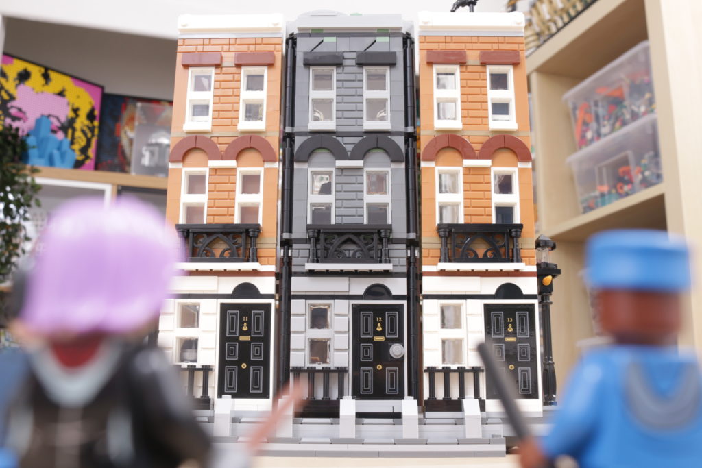 LEGO Harry Potter 76408 12 Grimmauld Place Order of the Phoenix review 35 1024x683